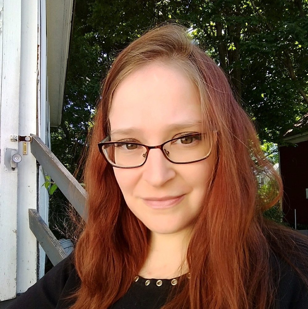 Meet your Posher, Angela